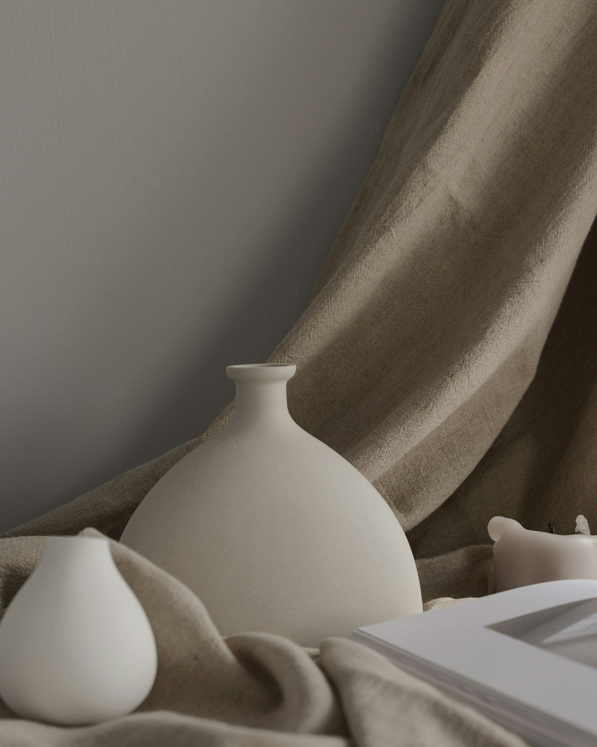 Ceramic Bud Vase Set