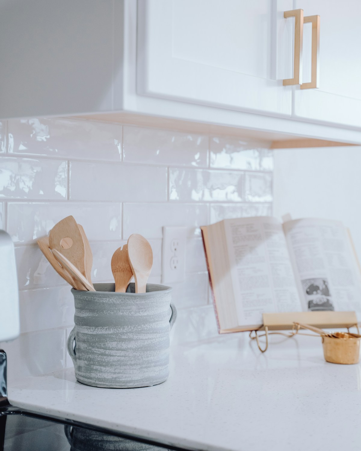 Ceramic Utensil Crock